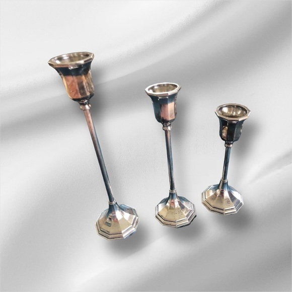 Set 3 VTG Italian Sheffield Silver Plated Graduating Taper Candlesticks 3 Sizes - Picture 1 of 6